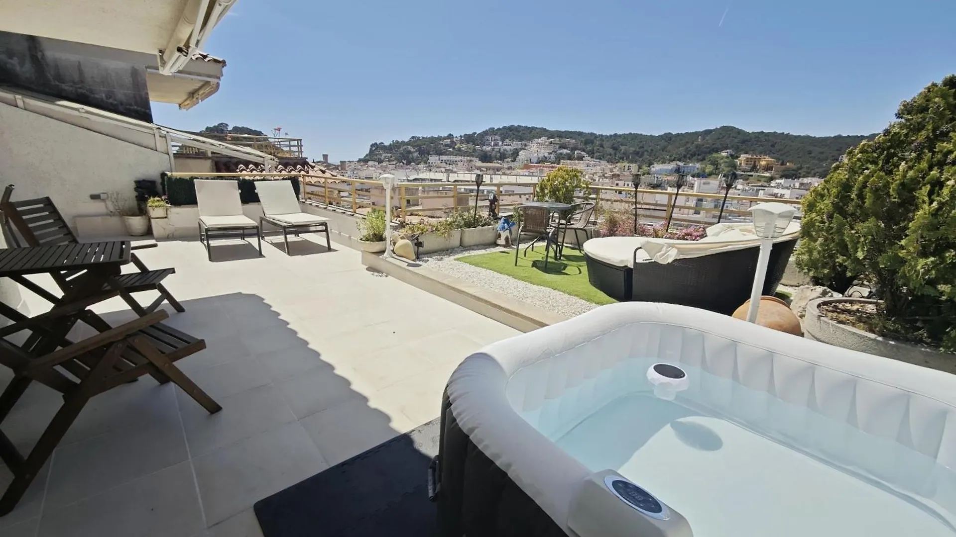 Apartment Luna Tossa De Mar With Jacuzzi, 5Mins Walking To The Beach, Sea And Castle View Big Terrace 0*,