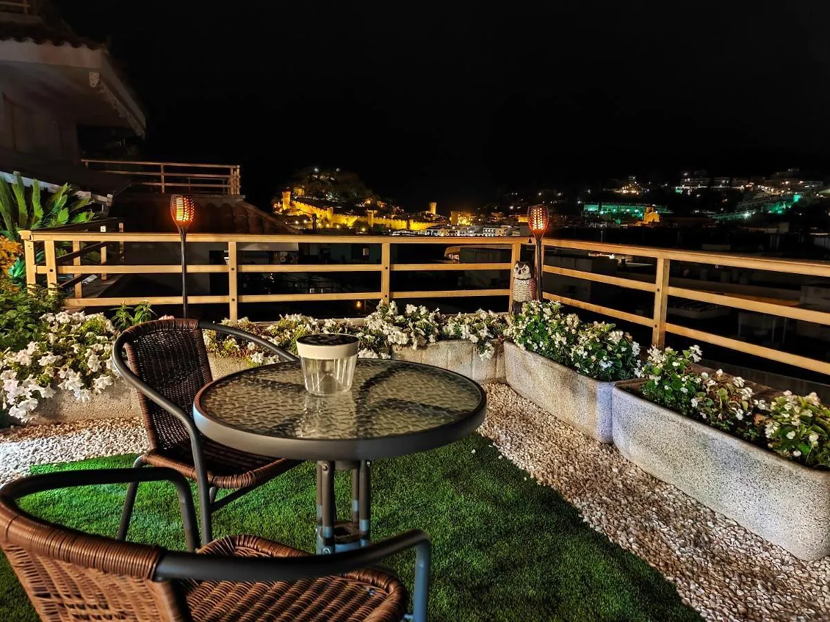 Apartment Luna Tossa De Mar With Jacuzzi, 5Mins Walking To The Beach, Sea And Castle View Big Terrace España