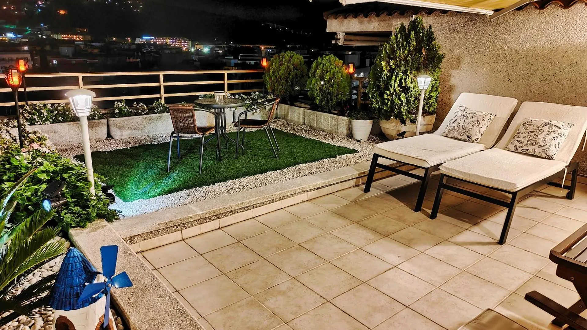 Apartment Luna Tossa De Mar With Jacuzzi, 5Mins Walking To The Beach, Sea And Castle View Big Terrace