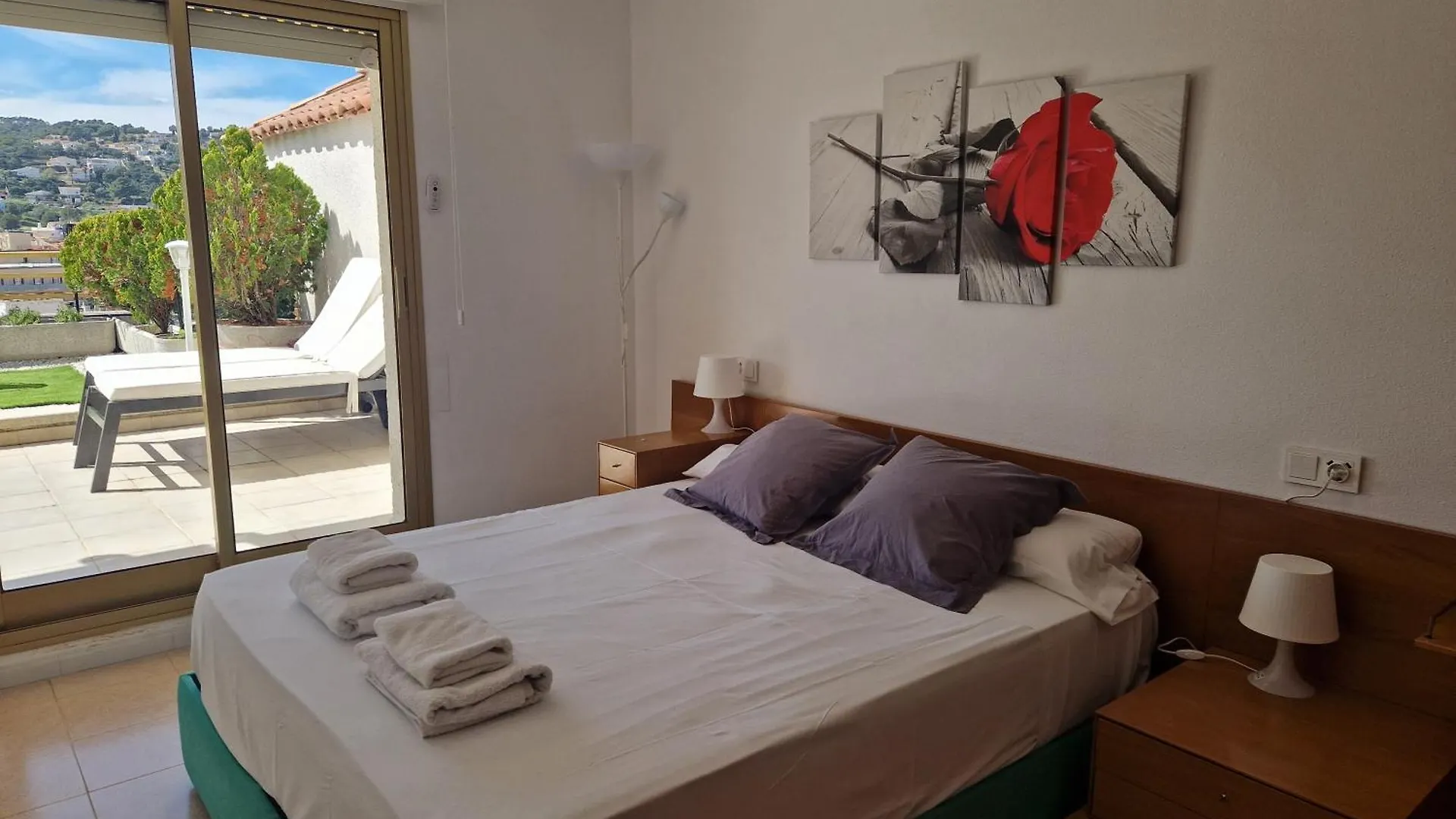 Apartment Luna Tossa De Mar With Jacuzzi, 5Mins Walking To The Beach, Sea And Castle View Big Terrace España